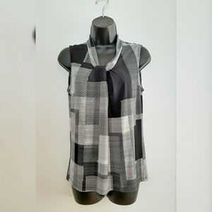 Karl Lagerfeld sleeveless blouse  black white